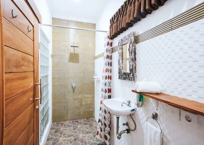 Dong Jegeg Guest house 4*